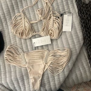 Indah Andrea Top and Echo Bottom